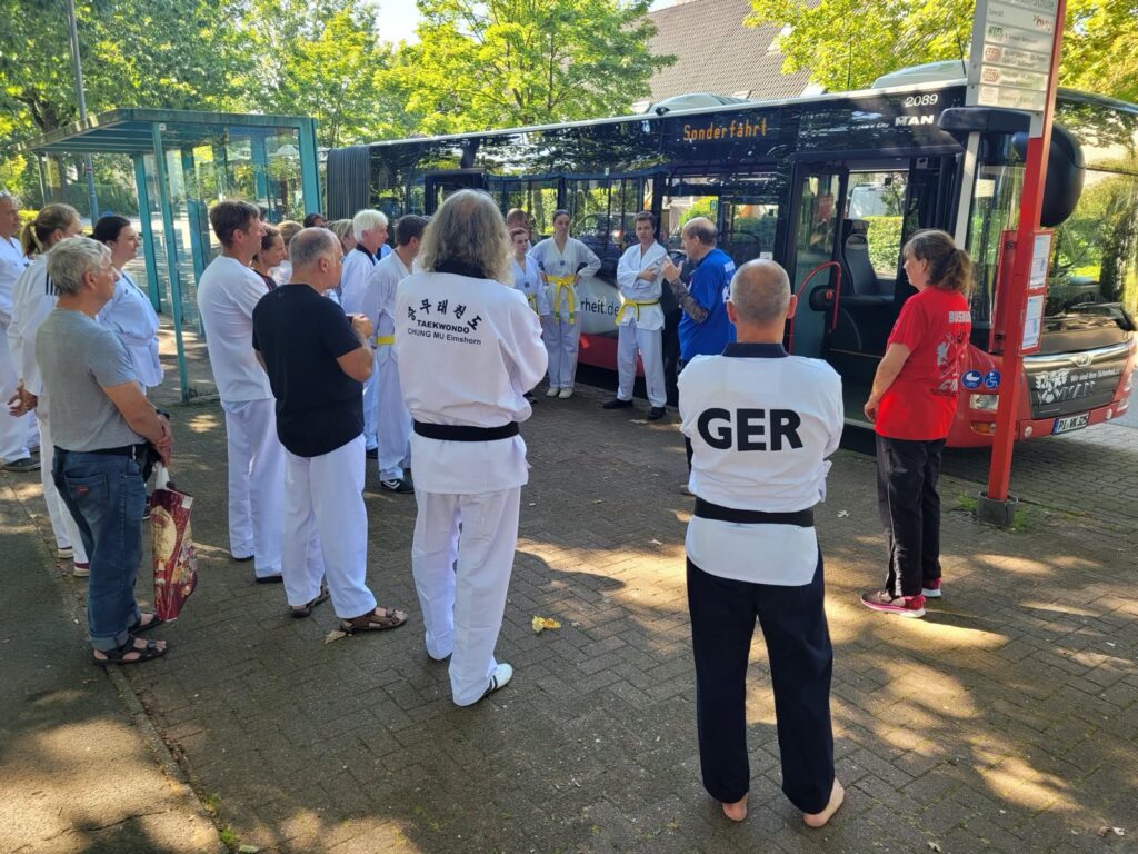 Pause am Linienbus – Taekwondo beim TSB Flensburg